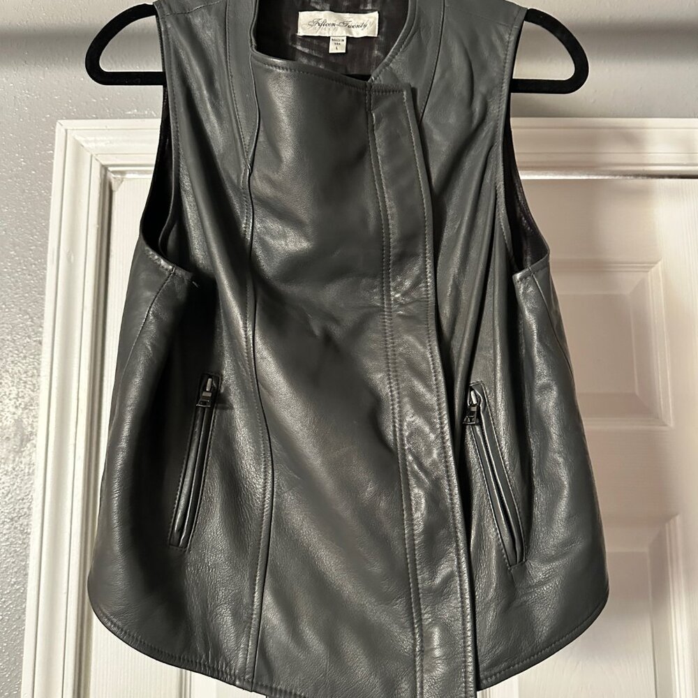 NWOT Fifteen Twenty Black Leather Vest Asym Zip Waterfall High Low Back Size L - Picture 6 of 10